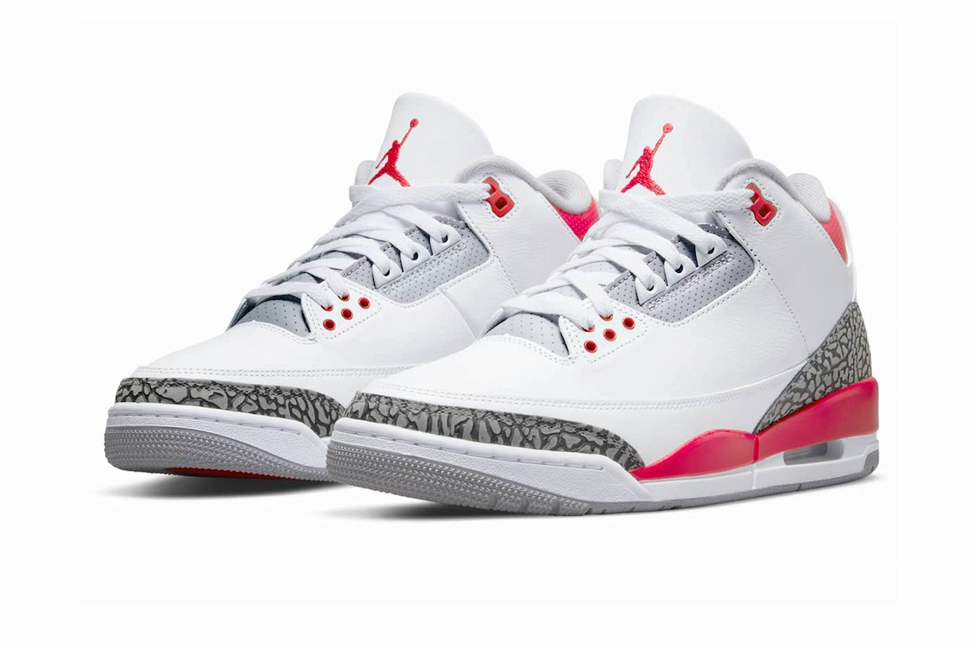 AIR JORDAN 3 'FIRE RED' 2022