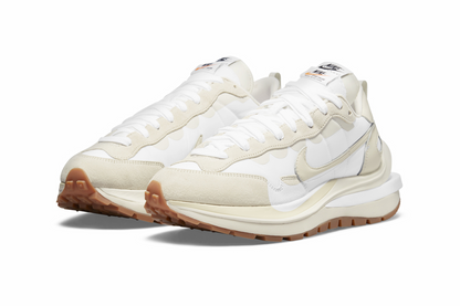 NIKE SACAI X VAPORWAFFLE 'SAIL GUM'